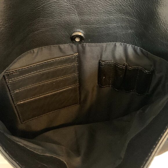 Queros Volare Group Black Shoulder Bag - Picture 2 of 7